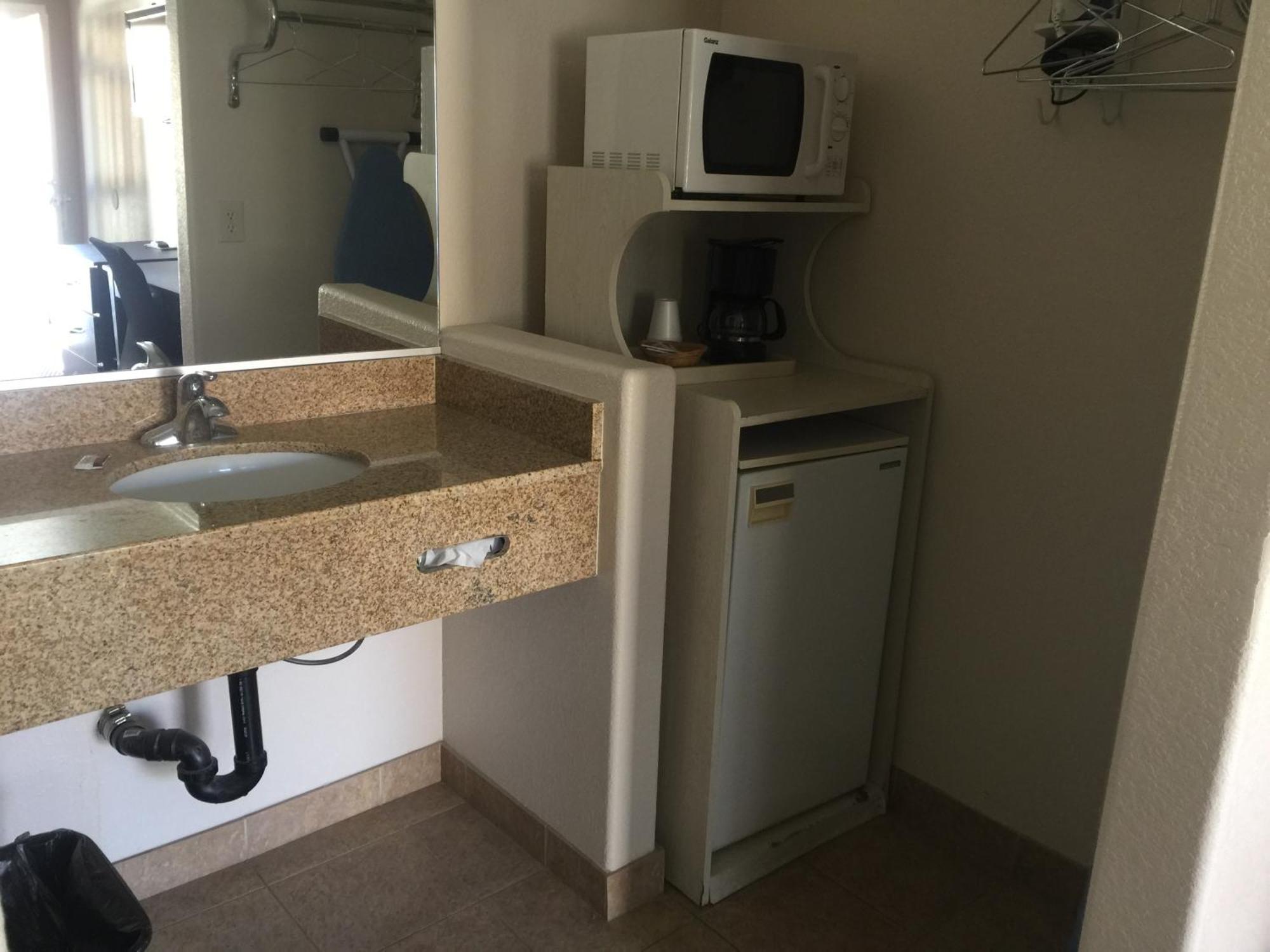 Portal Motel Lone Pine Bagian luar foto